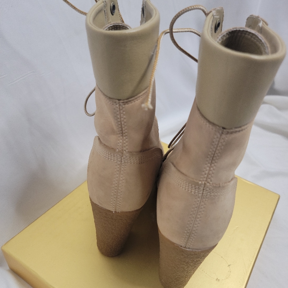 Timberland Women's Camdale Cream Heel Chunky Laceup Boots size 10 - Picture 5 of 8